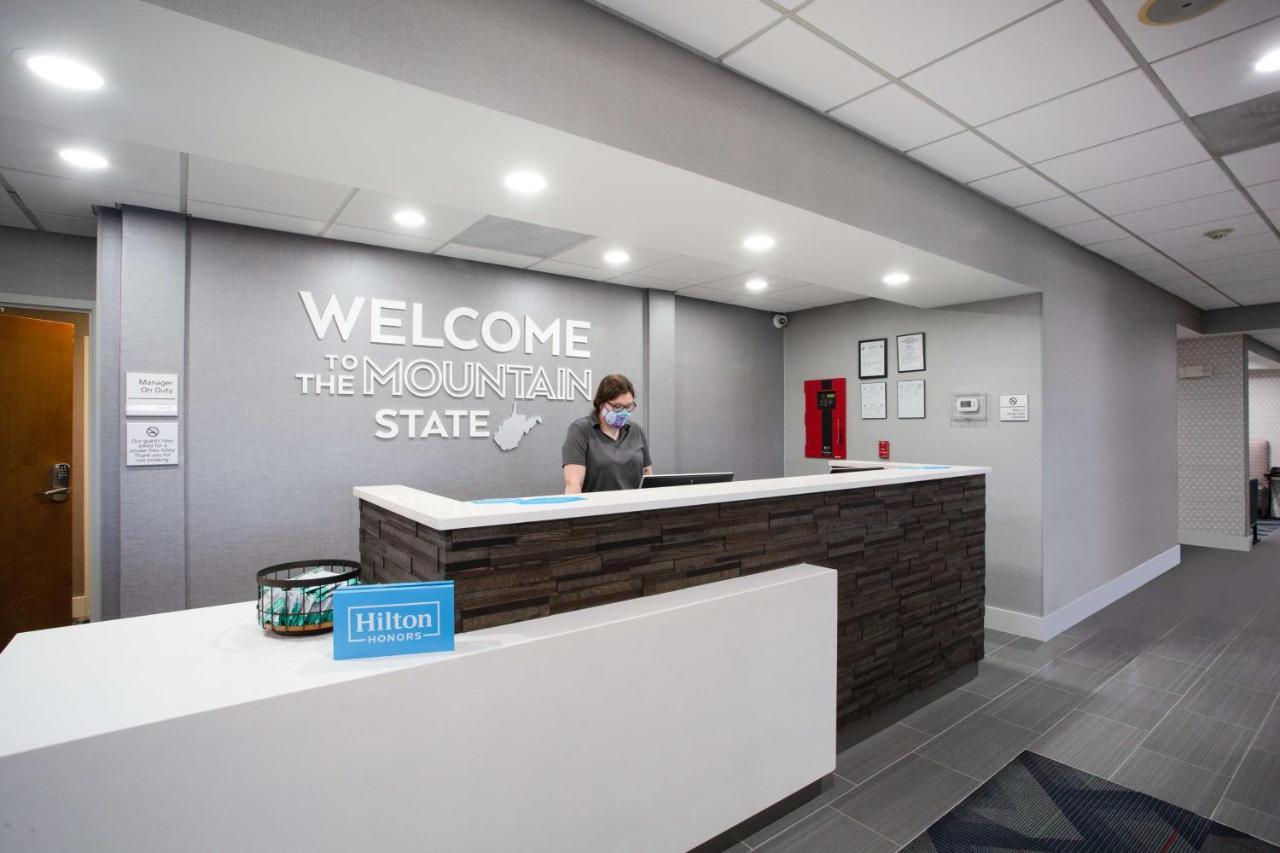 Hampton Inn Elkins Esterno foto