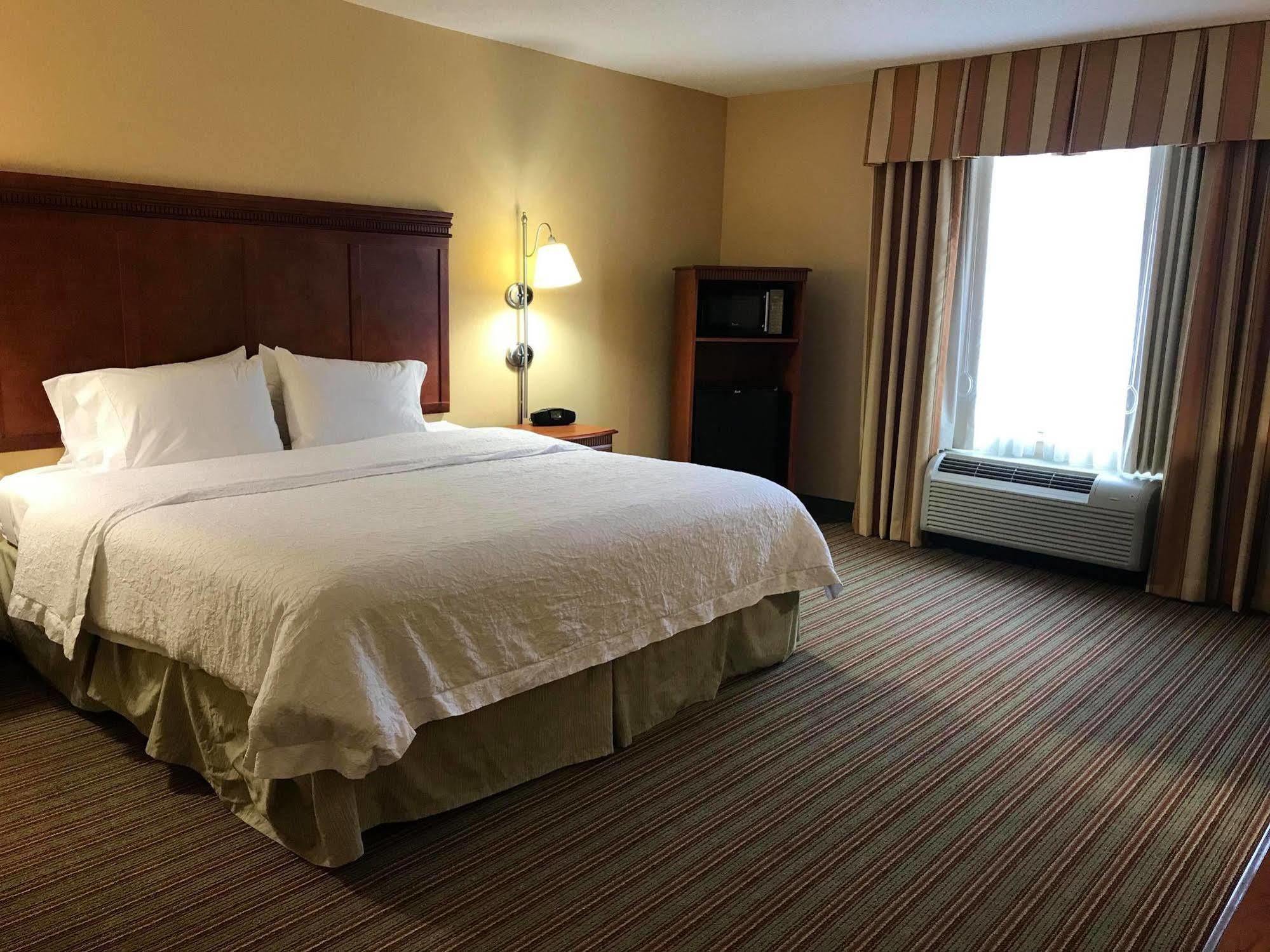 Hampton Inn Elkins Esterno foto